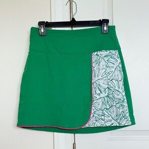 Lady Hagen Green Skort with Tropical Leaf Print